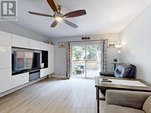 21 Enfield Avenue, Toronto (Alderwood), ON - Indoor Photo Showing Living Room