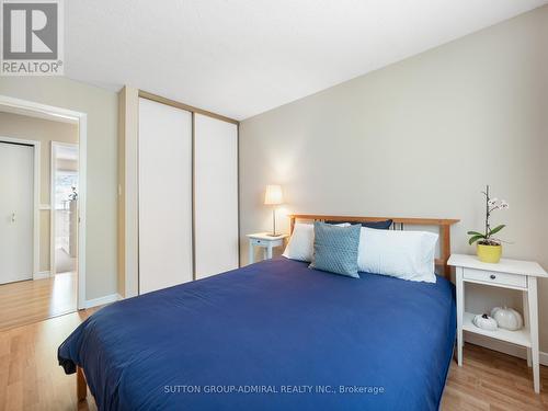 1934 Malden Crescent, Pickering, ON - Indoor Photo Showing Bedroom