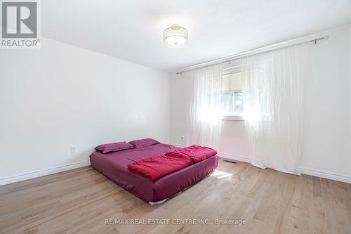 31 Guthrie Crescent, Whitby, ON - Indoor Photo Showing Bedroom