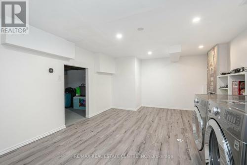 31 Guthrie Crescent, Whitby, ON - Indoor Photo Showing Laundry Room