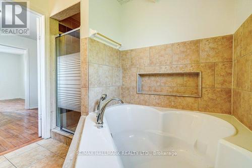 296 Lara Woods, Mississauga (Mississauga Valleys), ON - Indoor Photo Showing Bathroom