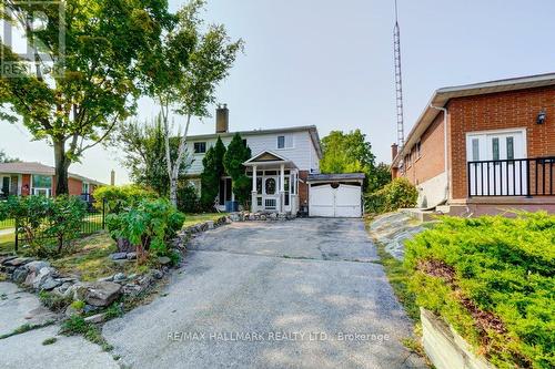 296 Lara Woods, Mississauga, ON - Outdoor With Facade