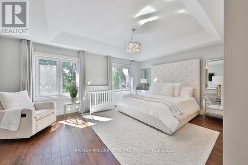 4B Twenty Seventh Street, Toronto (Long Branch), ON - Indoor Photo Showing Bedroom