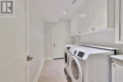 4B Twenty Seventh Street, Toronto (Long Branch), ON - Indoor Photo Showing Laundry Room