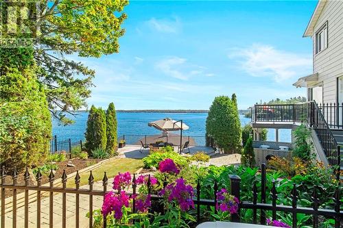 9 Bayview Road, Brockville, ON - Outdoor With Body Of Water