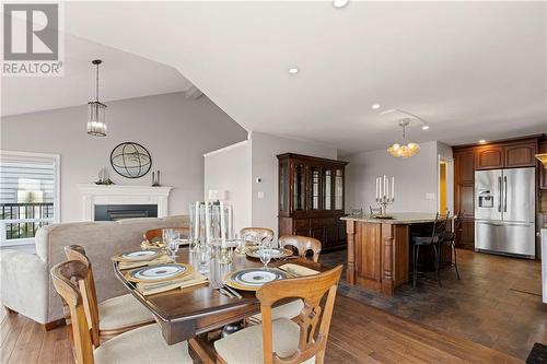 9 Bayview Road, Brockville, ON - Indoor Photo Showing Dining Room With Fireplace