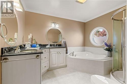 9 Bayview Road, Brockville, ON - Indoor Photo Showing Bathroom