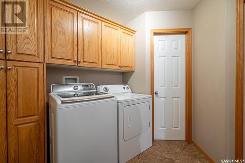 1130 Degelman Drive, Regina, SK - Indoor Photo Showing Laundry Room