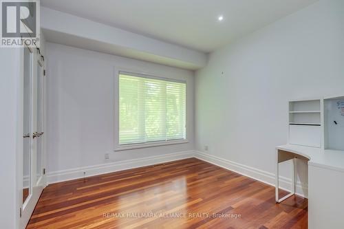 1114 Crestview Street, Oakville (Eastlake), ON - Indoor Photo Showing Other Room