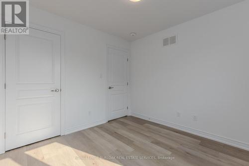 5 Severino Circle, West Lincoln, ON - Indoor Photo Showing Other Room