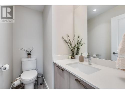 106 1360 Mitchell Street, Coquitlam, BC - Indoor Photo Showing Bathroom