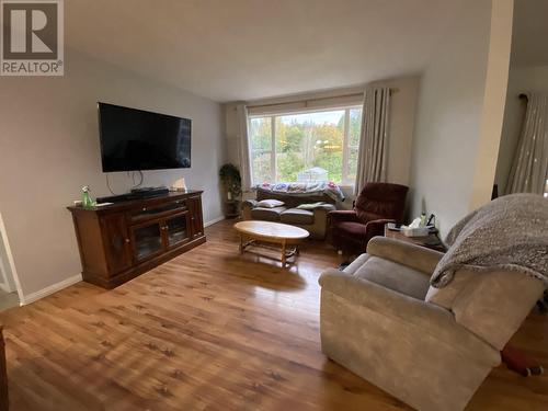 2508 Brauns Road, Terrace, BC - Indoor Photo Showing Living Room