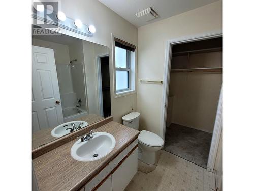 39 500 Wotzke Drive, Williams Lake, BC - Indoor Photo Showing Bathroom