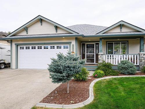 751 Bramble Crt, Kamloops, BC - Outdoor With Facade