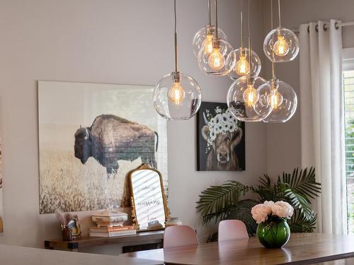 573 Stoneridge Drive, Kamloops, BC - Indoor Photo Showing Dining Room