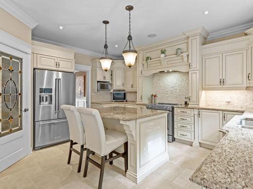 Cuisine - 17065 Rue Du Grenat, Mirabel, QC - Indoor Photo Showing Kitchen With Upgraded Kitchen