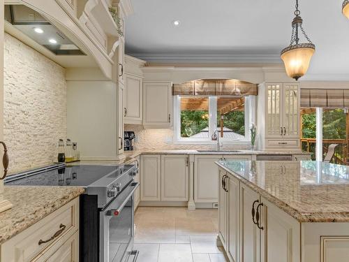 Cuisine - 17065 Rue Du Grenat, Mirabel, QC - Indoor Photo Showing Kitchen With Upgraded Kitchen