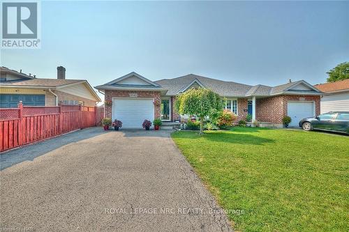 8040 Post Road, Niagara Falls, ON - Outdoor With Facade