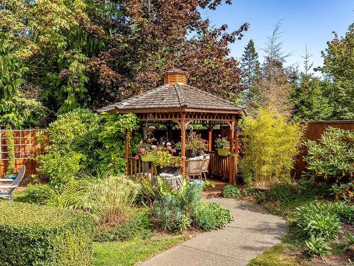 4696 Montrose Dr, Courtenay, BC 