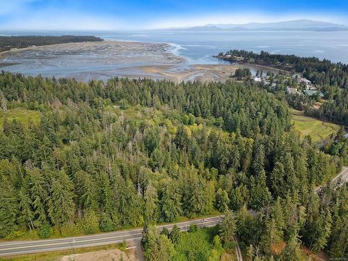 1552 Terrien Rd, Nanoose Bay, BC 