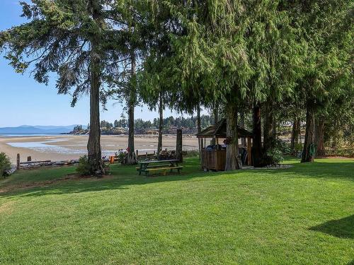 1552 Terrien Rd, Nanoose Bay, BC 