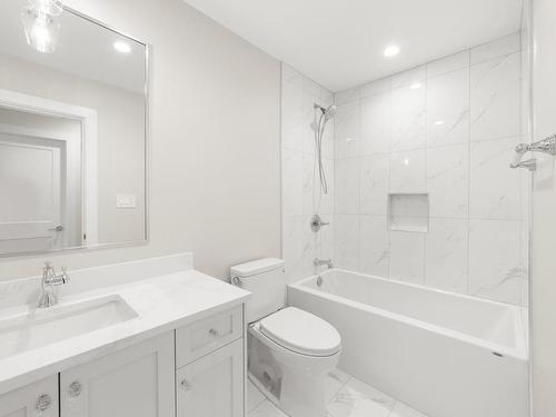 2319 Hudson Terr, Sooke, BC - Indoor Photo Showing Bathroom