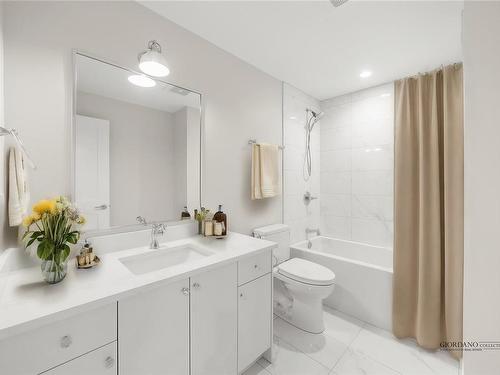 2319 Hudson Terr, Sooke, BC - Indoor Photo Showing Bathroom