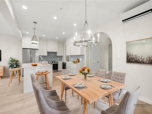 2319 Hudson Terr, Sooke, BC - Indoor Photo Showing Dining Room