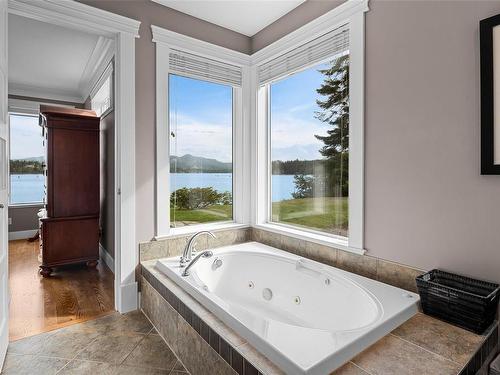 6937 Possession Point Rd, Sooke, BC 