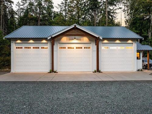 4962 Aho Rd, Ladysmith, BC 