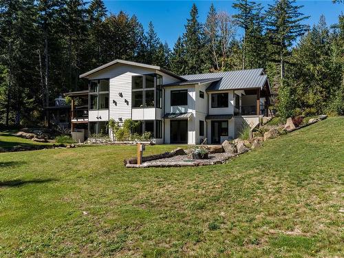 4962 Aho Rd, Ladysmith, BC 