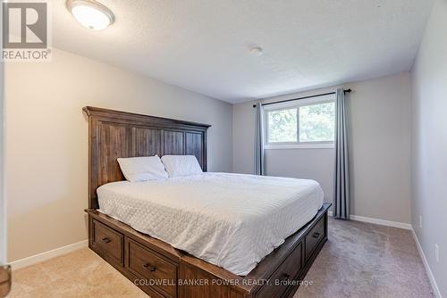 12 Sasha Crescent, London, ON - Indoor Photo Showing Bedroom