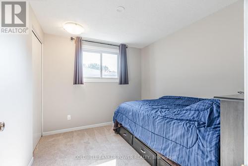 12 Sasha Crescent, London, ON - Indoor Photo Showing Bedroom