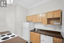 24 Queen Street, Belleville, ON  - Indoor Photo Showing Kitchen 