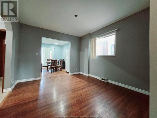 1111 Lillian Avenue, Windsor, ON - Indoor