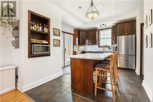 167 Raglan Street N, Renfrew, ON - Indoor Photo Showing Kitchen