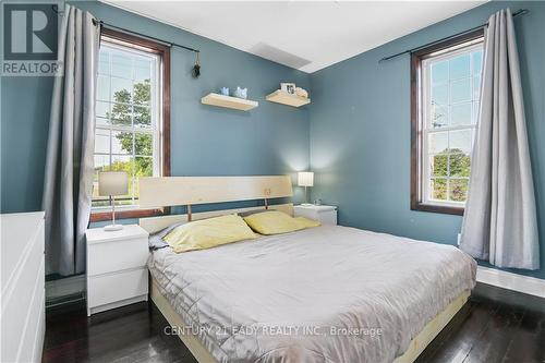 167 Raglan Street N, Renfrew, ON - Indoor Photo Showing Bedroom