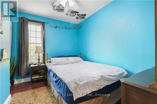 167 Raglan Street N, Renfrew, ON - Indoor Photo Showing Bedroom