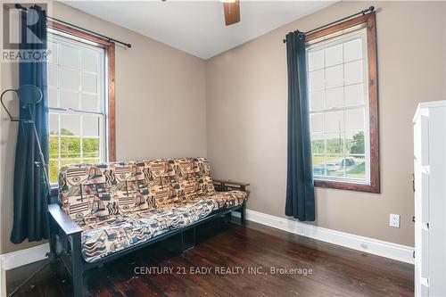 167 Raglan Street N, Renfrew, ON - Indoor Photo Showing Other Room