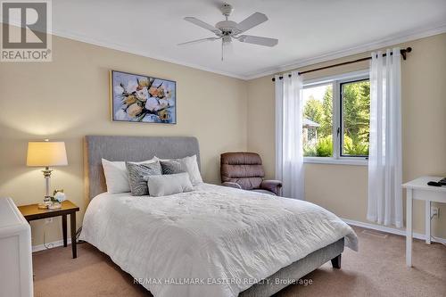 1461 Sunset Drive, Cavan Monaghan, ON - Indoor Photo Showing Bedroom