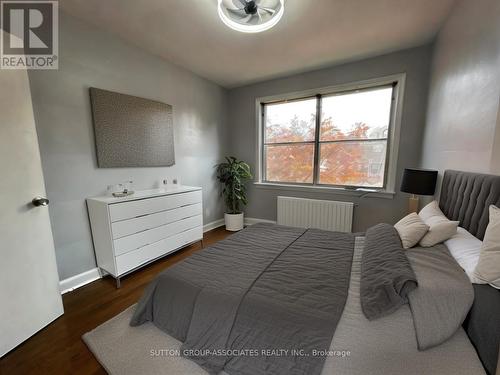 3 - 131 Kenwood Avenue, Toronto, ON - Indoor Photo Showing Bedroom