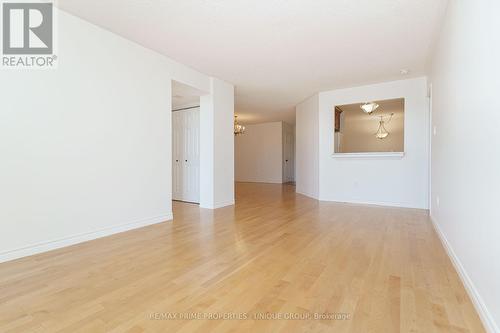 827 - 25 Austin Drive, Markham (Markville), ON - Indoor Photo Showing Other Room