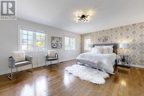 143 Napa Hill Court, Vaughan, ON - Indoor Photo Showing Bedroom