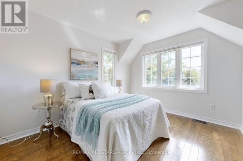 143 Napa Hill Court, Vaughan, ON - Indoor Photo Showing Bedroom