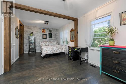 30 Hewson Crescent, Halton Hills, ON - Indoor Photo Showing Bedroom