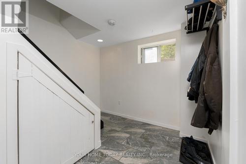 30 Hewson Crescent, Halton Hills, ON - Indoor Photo Showing Other Room