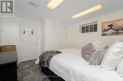 30 Hewson Crescent, Halton Hills, ON - Indoor Photo Showing Bedroom