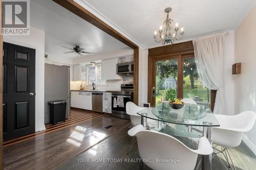 30 Hewson Crescent, Halton Hills, ON - Indoor Photo Showing Dining Room