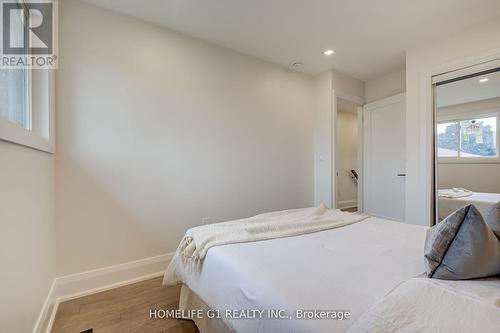 278 Mississauga Valley Boulevard, Mississauga, ON - Indoor Photo Showing Bedroom