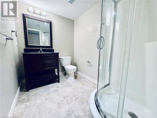 29 Francis Street, North Bay, ON - Indoor Photo Showing Bathroom